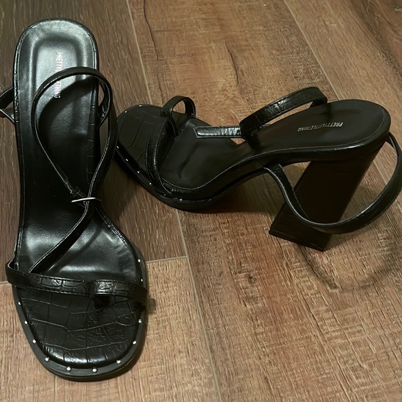 Black toe loop block heel - Picture 4 of 6